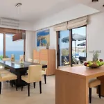 Vitzi Vista Villa Vlicha